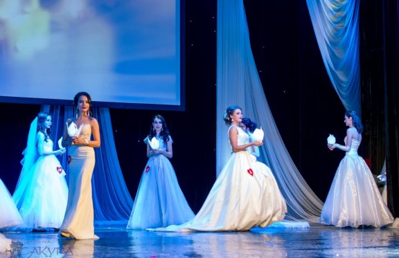 Шоу-конкурс "Бриллиантовая невеста"