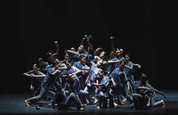Народный коллектив современного танца «Непоседы». «Танцем просто жить»