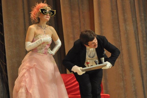 Московские артисты жанра оперетты. Мюзикл "Летучая мышь"