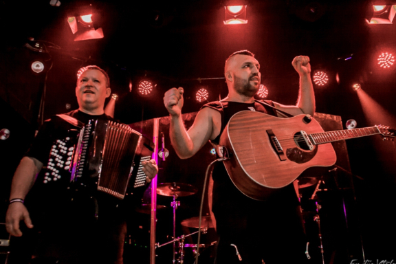 Костя Кулясов и группа "АнимациЯ"