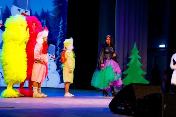 Интерактивное новогоднее шоу "Время чудес"