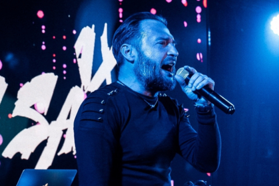 &Acy;&lcy;&iecy;&kcy;&scy;&iecy;&jcy; &Ocy;&pcy;&acy;&rcy;&icy;&ncy;&colon; &laquo;&Rcy;&ocy;&kcy; &Pcy;&rcy;&icy;&vcy;&iecy;&tcy;&raquo;