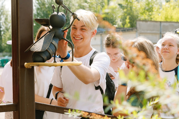 &Ecy;&kcy;&scy;&kcy;&ucy;&rcy;&scy;&icy;&yacy; &vcy; &pcy;&iecy;&rcy;&vcy;&ycy;&jcy; &vcy; &Rcy;&ocy;&scy;&scy;&icy;&icy; &mcy;&ucy;&zcy;&iecy;&jcy; &scy;&iecy;&vcy;&iecy;&rcy;&ncy;&ocy;&gcy;&ocy; &pcy;&chcy;&iecy;&lcy;&ocy;&vcy;&ocy;&dcy;&scy;&tcy;&vcy;&acy;