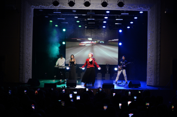 &Scy;&vcy;&iecy;&tcy;&lcy;&acy;&ncy;&acy; &Rcy;&acy;&zcy;&icy;&ncy;&acy;