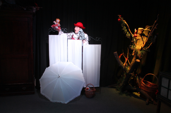 &Vcy; &gcy;&ocy;&scy;&tcy;&yacy;&khcy; &ucy; &Kcy;&rcy;&acy;&scy;&ncy;&ocy;&jcy; &shcy;&acy;&pcy;&ocy;&chcy;&kcy;&icy;