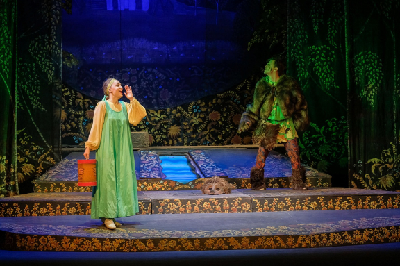 Как Баба-Яга сына женила