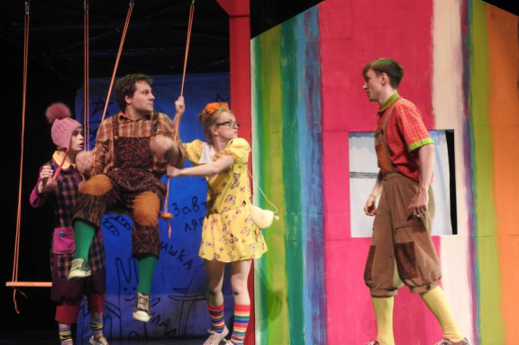 &Gcy;&acy;&scy;&tcy;&rcy;&ocy;&lcy;&icy; &Vcy;&ocy;&lcy;&ocy;&gcy;&ocy;&dcy;&scy;&kcy;&ocy;&gcy;&ocy; &ocy;&bcy;&lcy;&acy;&scy;&tcy;&ncy;&ocy;&gcy;&ocy; &tcy;&iecy;&acy;&tcy;&rcy;&acy; &yucy;&ncy;&ocy;&gcy;&ocy; &zcy;&rcy;&icy;&tcy;&iecy;&lcy;&yacy; "&Dcy;&iecy;&ncy;&icy;&scy;&kcy;&icy;&ncy;&ycy; &rcy;&acy;&scy;&scy;&kcy;&acy;&zcy;&ycy;"