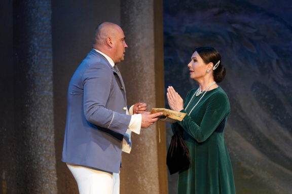 Спектакль "История большой любви"