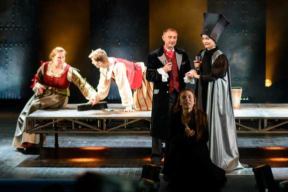 &Rcy;&ocy;&mcy;&iecy;&ocy; &icy; &Dcy;&zhcy;&ucy;&lcy;&softcy;&iecy;&tcy;&tcy;&acy;&period;