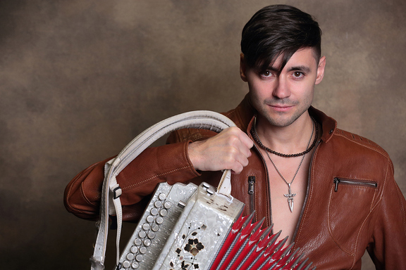 &Dcy;&mcy;&icy;&tcy;&rcy;&icy;&jcy; &Icy;&vcy;&acy;&shchcy;&iecy;&ncy;&kcy;&ocy;