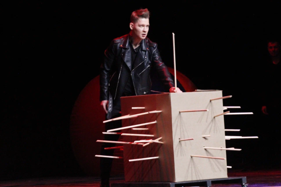 &SHcy;&ocy;&ucy; "&Icy;&lcy;&lcy;&yucy;&zcy;&icy;&icy; XXI &vcy;&iecy;&kcy;&acy;"