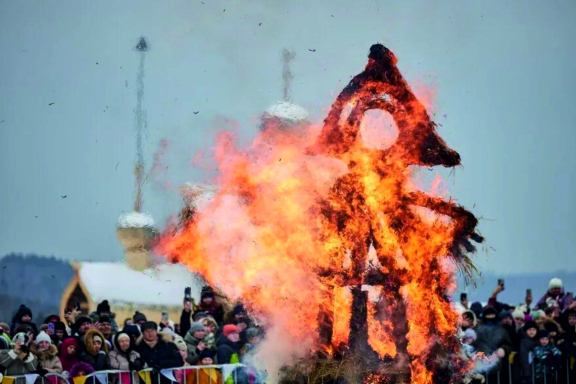 Масленичные гулянья в архитектурно-этнографическом музее "Хохловка"