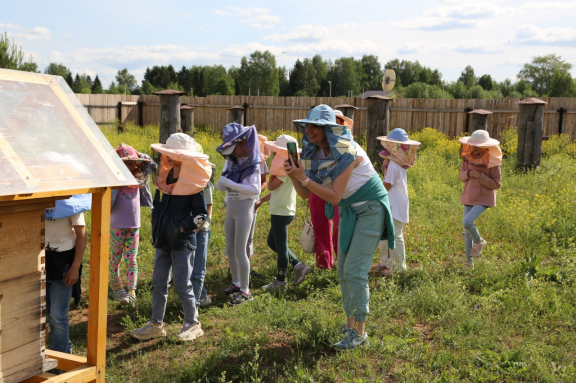 &Ecy;&kcy;&scy;&kcy;&ucy;&rcy;&scy;&icy;&yacy; &vcy; &pcy;&iecy;&rcy;&vcy;&ycy;&jcy; &vcy; &Rcy;&ocy;&scy;&scy;&icy;&icy; &mcy;&ucy;&zcy;&iecy;&jcy; &scy;&iecy;&vcy;&iecy;&rcy;&ncy;&ocy;&gcy;&ocy; &pcy;&chcy;&iecy;&lcy;&ocy;&vcy;&ocy;&dcy;&scy;&tcy;&vcy;&acy;