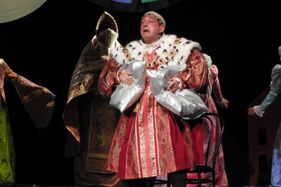 &Gcy;&acy;&scy;&tcy;&rcy;&ocy;&lcy;&icy; &Vcy;&ocy;&lcy;&ocy;&gcy;&ocy;&dcy;&scy;&kcy;&ocy;&gcy;&ocy; &ocy;&bcy;&lcy;&acy;&scy;&tcy;&ncy;&ocy;&gcy;&ocy; &tcy;&iecy;&acy;&tcy;&rcy;&acy; &yucy;&ncy;&ocy;&gcy;&ocy; &zcy;&rcy;&icy;&tcy;&iecy;&lcy;&yacy; "&Pcy;&rcy;&icy;&ncy;&tscy; &icy; &ncy;&icy;&shchcy;&icy;&jcy;"