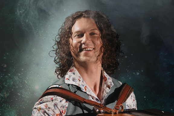 &Scy;&ocy;&lcy;&softcy;&ncy;&ycy;&jcy; &kcy;&ocy;&ncy;&tscy;&iecy;&rcy;&tcy; &Acy;&lcy;&iecy;&kcy;&scy;&acy;&ncy;&dcy;&rcy;&acy; &Bcy;&acy;&rcy;&dcy;&icy;&ncy;&acy; "&Kcy;&ucy;&chcy;&iecy;&rcy;&yacy;&vcy;&ycy;&jcy; &vcy;&iecy;&chcy;&iecy;&rcy;"