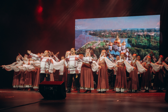 &Acy;&ncy;&scy;&acy;&mcy;&bcy;&lcy;&softcy; &ncy;&acy;&rcy;&ocy;&dcy;&ncy;&ocy;&jcy; &mcy;&ucy;&zcy;&ycy;&kcy;&icy; &icy; &tcy;&acy;&ncy;&tscy;&acy; "&YAcy;&rcy;&mcy;&acy;&rcy;&kcy;&acy;"&colon; "&YAcy; &lcy;&iecy;&chcy;&ucy; &ncy;&acy;&dcy; &Rcy;&ocy;&scy;&scy;&icy;&iecy;&jcy;"