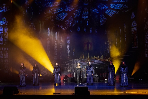 Mirror of Enigma &laquo;&Scy;&acy;&dcy; &ncy;&acy;&scy;&lcy;&acy;&zhcy;&dcy;&iecy;&ncy;&icy;&jcy;&raquo;