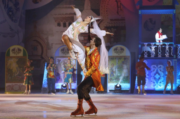 Ледовое шоу Ильи Авербуха "Морозко"