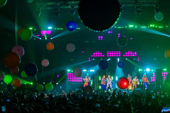 &Scy;&ucy;&pcy;&iecy;&rcy;&fcy;&iecy;&scy;&tcy;&icy;&vcy;&acy;&lcy;&softcy; &laquo;&Dcy;&icy;&scy;&kcy;&ocy;Fest 90-&khcy;&raquo;