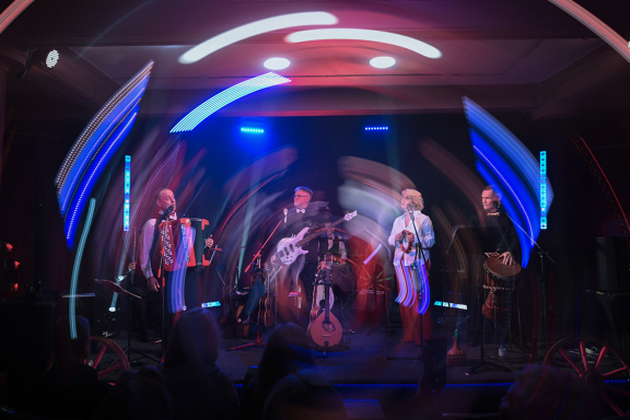 &Acy;&ncy;&scy;&acy;&mcy;&bcy;&lcy;&softcy; &laquo;&Bcy;&acy;-&Bcy;&acy;-&Tcy;&ucy;&raquo;