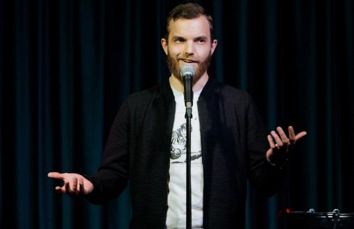 &CHcy;&iecy;&rcy;&ncy;&ycy;&jcy; StandUp &mdash; &IOcy;&bcy;&ucy;&rcy;&gcy; style