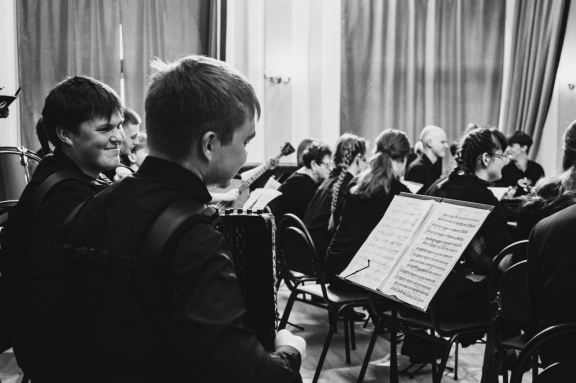 &Bcy;&ocy;&lcy;&softcy;&shcy;&ocy;&jcy; &ocy;&tcy;&chcy;&iecy;&tcy;&ncy;&ycy;&jcy; &kcy;&ocy;&ncy;&tscy;&iecy;&rcy;&tcy; &Pcy;&iecy;&rcy;&mcy;&scy;&kcy;&ocy;&gcy;&ocy; &mcy;&ucy;&zcy;&ycy;&kcy;&acy;&lcy;&softcy;&ncy;&ocy;&gcy;&ocy; &kcy;&ocy;&lcy;&lcy;&iecy;&dcy;&zhcy;&acy;