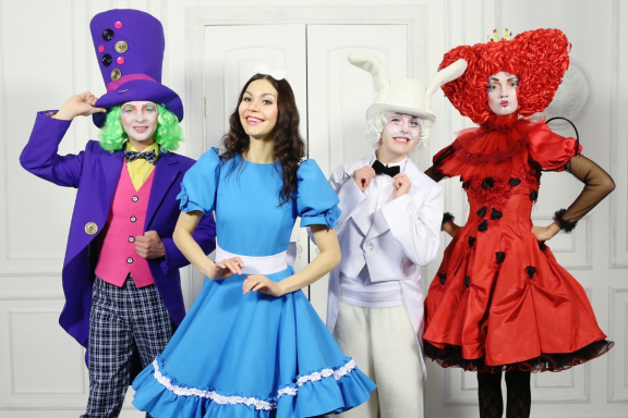 &Tcy;&iecy;&acy;&tcy;&rcy; &Kcy;&Ucy;&Scy;&Tcy;&Ocy;&Dcy;&IEcy;&Scy;&period; &Icy;&ncy;&tcy;&iecy;&rcy;&acy;&kcy;&tcy;&icy;&vcy;&ncy;&ycy;&jcy; &scy;&pcy;&iecy;&kcy;&tcy;&acy;&kcy;&lcy;&softcy; &scy; &fcy;&ocy;&kcy;&ucy;&scy;&acy;&mcy;&icy; &icy; &pcy;&rcy;&iecy;&vcy;&rcy;&acy;&shchcy;&iecy;&ncy;&icy;&yacy;&mcy;&icy; "&Acy;&lcy;&icy;&scy;&acy; &vcy; &scy;&tcy;&rcy;&acy;&ncy;&iecy; &chcy;&ucy;&dcy;&iecy;&scy;"