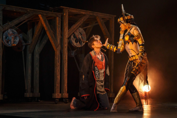 &Mcy;&iecy;&dcy;&ncy;&ocy;&jcy; &gcy;&ocy;&rcy;&ycy; &khcy;&ocy;&zcy;&yacy;&jcy;&kcy;&acy;