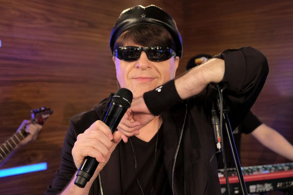 &Vcy;&icy;&kcy;&tcy;&ocy;&rcy; &Kcy;&ocy;&rcy;&ocy;&lcy;&iecy;&vcy;