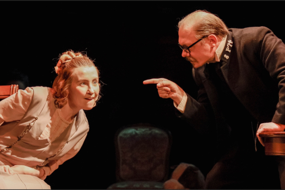 Замок Рейвенскрофт