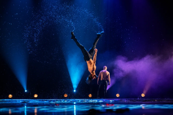 Шоу под дождём V. Признание в любви г. Березники