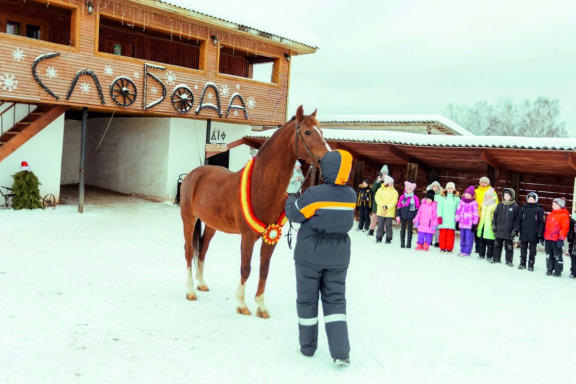 &Mcy;&acy;&scy;&lcy;&iecy;&ncy;&icy;&tscy;&acy; &vcy; &kcy;&ocy;&ncy;&ncy;&ocy;&mcy; &kcy;&lcy;&ucy;&bcy;&iecy;