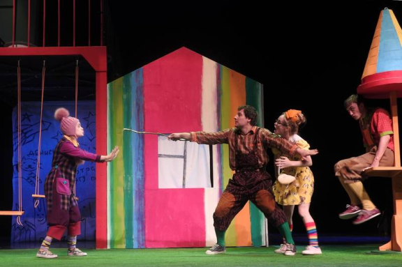 &Gcy;&acy;&scy;&tcy;&rcy;&ocy;&lcy;&icy; &Vcy;&ocy;&lcy;&ocy;&gcy;&ocy;&dcy;&scy;&kcy;&ocy;&gcy;&ocy; &ocy;&bcy;&lcy;&acy;&scy;&tcy;&ncy;&ocy;&gcy;&ocy; &tcy;&iecy;&acy;&tcy;&rcy;&acy; &yucy;&ncy;&ocy;&gcy;&ocy; &zcy;&rcy;&icy;&tcy;&iecy;&lcy;&yacy; "&Dcy;&iecy;&ncy;&icy;&scy;&kcy;&icy;&ncy;&ycy; &rcy;&acy;&scy;&scy;&kcy;&acy;&zcy;&ycy;"