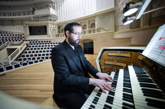 700 лет органной музыки