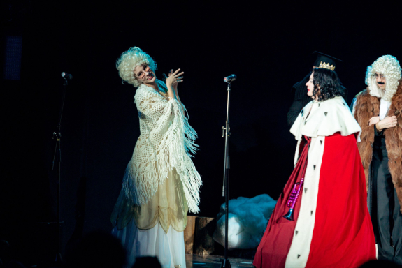 Новогодний спектакль «12 месяцев»