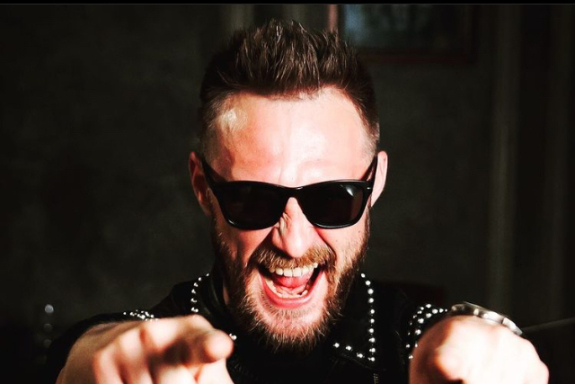 &Acy;&lcy;&iecy;&kcy;&scy;&iecy;&jcy; &Ocy;&pcy;&acy;&rcy;&icy;&ncy;&colon; &laquo;&Rcy;&ocy;&kcy; &Pcy;&rcy;&icy;&vcy;&iecy;&tcy;&raquo;