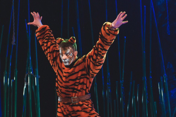 &KHcy;&ocy;&rcy;&iecy;&ocy;&gcy;&rcy;&acy;&fcy;&icy;&chcy;&iecy;&scy;&kcy;&acy;&yacy; &dcy;&iecy;&tcy;&scy;&kcy;&acy;&yacy; &shcy;&kcy;&ocy;&lcy;&acy; "&Rcy;&iecy;&vcy;&iecy;&rcy;&acy;&ncy;&scy;"&period; &Ocy;&tcy;&chcy;&iecy;&tcy;&ncy;&ycy;&jcy; &kcy;&ocy;&ncy;&tscy;&iecy;&rcy;&tcy; "&Dcy;&icy;&tcy;&yacy; &dcy;&zhcy;&ucy;&ncy;&gcy;&lcy;&iecy;&jcy;"