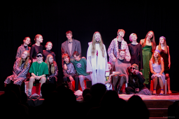 &Mcy;&ucy;&zcy;&ycy;&kcy;&acy;&lcy;&softcy;&ncy;&ycy;&jcy; &tcy;&iecy;&acy;&tcy;&rcy; "&Ocy;&rcy;&fcy;&iecy;&jcy;"&period; &Scy;&pcy;&iecy;&kcy;&tcy;&acy;&kcy;&lcy;&softcy; "&Pcy;&acy;&kcy;&iecy;&tcy;&icy;&kcy;"