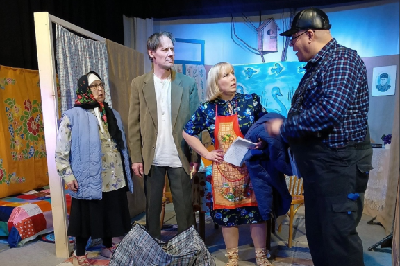 &Tcy;&iecy;&acy;&tcy;&rcy; "&Bcy;&iecy;&lcy;&acy;&yacy; &Ocy;&vcy;&tscy;&acy;"&period; &Scy;&pcy;&iecy;&kcy;&tcy;&acy;&kcy;&lcy;&softcy; "&Scy;&iecy;&mcy;&iecy;&jcy;&ncy;&ycy;&jcy; &pcy;&ocy;&rcy;&tcy;&rcy;&iecy;&tcy; &scy; &dcy;&iecy;&ncy;&zcy;&ncy;&acy;&kcy;&acy;&mcy;&icy;"