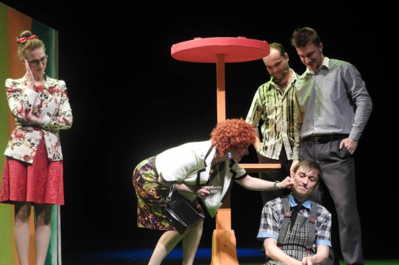 &Gcy;&acy;&scy;&tcy;&rcy;&ocy;&lcy;&icy; &Vcy;&ocy;&lcy;&ocy;&gcy;&ocy;&dcy;&scy;&kcy;&ocy;&gcy;&ocy; &ocy;&bcy;&lcy;&acy;&scy;&tcy;&ncy;&ocy;&gcy;&ocy; &tcy;&iecy;&acy;&tcy;&rcy;&acy; &yucy;&ncy;&ocy;&gcy;&ocy; &zcy;&rcy;&icy;&tcy;&iecy;&lcy;&yacy; "&Dcy;&iecy;&ncy;&icy;&scy;&kcy;&icy;&ncy;&ycy; &rcy;&acy;&scy;&scy;&kcy;&acy;&zcy;&ycy;"