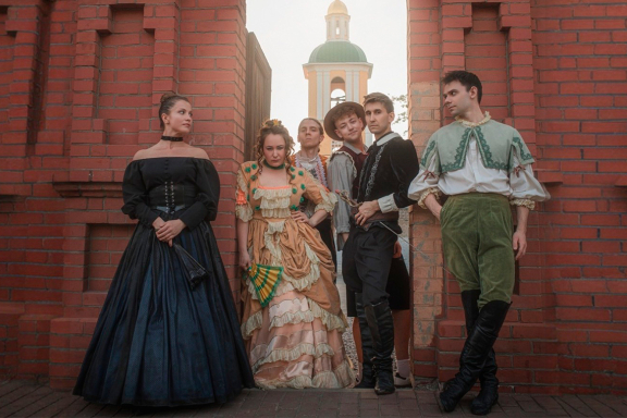 Собака на сене