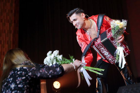 &Dcy;&mcy;&icy;&tcy;&rcy;&icy;&jcy; &Icy;&vcy;&acy;&shchcy;&iecy;&ncy;&kcy;&ocy;