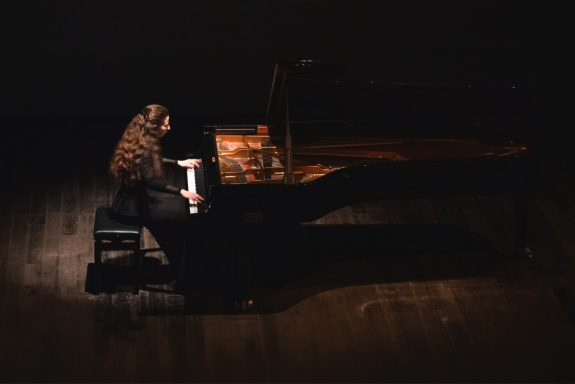 PIANO GALA&period; &Acy;&lcy;&icy;&scy;&acy; &Dcy;&ucy;&khcy;&ocy;&vcy;&lcy;&icy;&ncy;&ocy;&vcy;&acy; &lpar;&fcy;&ocy;&rcy;&tcy;&iecy;&pcy;&icy;&acy;&ncy;&ocy;&rpar;&period;&nbsp;&Ocy;&tcy;&rcy;&acy;&zhcy;&iecy;&ncy;&icy;&yacy;&period; &Rcy;&acy;&vcy;&iecy;&lcy;&softcy;&comma; &SHcy;&ocy;&pcy;&iecy;&ncy;&comma; &Scy;&kcy;&rcy;&yacy;&bcy;&icy;&ncy;&comma; &Mcy;&iecy;&scy;&scy;&icy;&acy;&ncy;