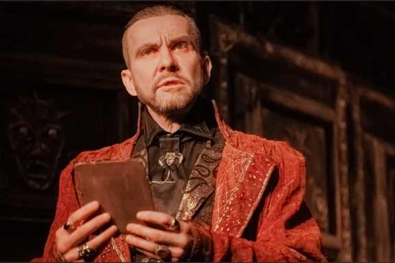 &Dcy;&rcy;&acy;&kcy;&ucy;&lcy;&acy;