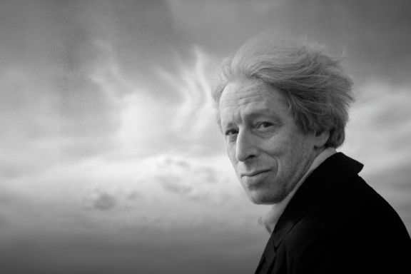 &Fcy;&IEcy;&Scy;&Tcy;&Icy;&Vcy;&Acy;&Lcy;&SOFTcy; &Dcy;&IEcy;&Scy;&YAcy;&Tcy;&Ncy;&Icy;&Kcy;&Ocy;&Vcy;&Acy;&period; &laquo;&Lcy;&yucy;&bcy;&ocy;&vcy;&softcy; &icy; &zhcy;&icy;&zcy;&ncy;&softcy; &pcy;&ocy;&ecy;&tcy;&acy;&raquo; &icy; &kcy;&acy;&mcy;&iecy;&rcy;&ncy;&acy;&yacy; &mcy;&ucy;&zcy;&ycy;&kcy;&acy;