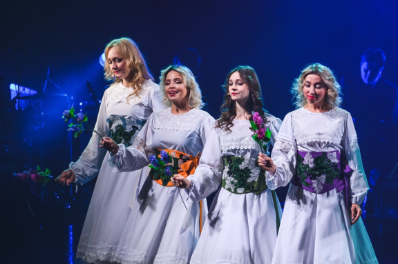 &Acy;&ncy;&scy;&acy;&mcy;&bcy;&lcy;&yucy; &laquo;&Vcy;&ocy;&scy;&kcy;&rcy;&iecy;&scy;&iecy;&ncy;&icy;&iecy;&raquo; 40 &lcy;&iecy;&tcy;&period; &Bcy;&ocy;&lcy;&softcy;&shcy;&ocy;&jcy; &yucy;&bcy;&icy;&lcy;&iecy;&jcy;&ncy;&ycy;&jcy; &kcy;&ocy;&ncy;&tscy;&iecy;&rcy;&tcy;