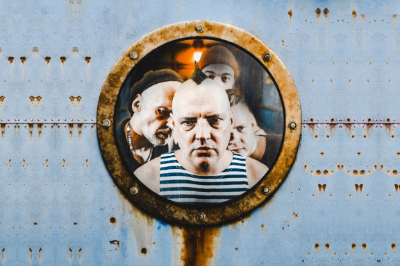 &Bcy;&rcy;&icy;&gcy;&acy;&dcy;&ncy;&ycy;&jcy; &pcy;&ocy;&dcy;&rcy;&yacy;&dcy;