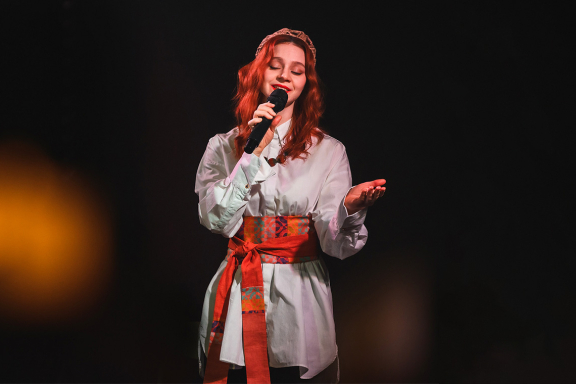 &Fcy;&ocy;&lcy;&kcy;-&pcy;&rcy;&ocy;&iecy;&kcy;&tcy; &laquo;&Vcy;&acy;&rcy;&softcy;&yacy;&raquo;&period; &Pcy;&rcy;&iecy;&zcy;&iecy;&ncy;&tcy;&acy;&tscy;&icy;&yacy; &ncy;&ocy;&vcy;&ocy;&gcy;&ocy; &acy;&lcy;&softcy;&bcy;&ocy;&mcy;&acy; &laquo;&Gcy;&icy;&bcy;&kcy;&icy; &dcy;&ocy;&scy;&kcy;&icy;&raquo;