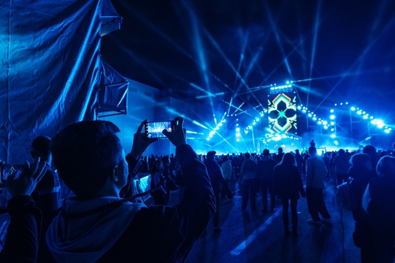 &Mcy;&iecy;&zhcy;&dcy;&ucy;&ncy;&acy;&rcy;&ocy;&dcy;&ncy;&ycy;&jcy; &fcy;&iecy;&scy;&tcy;&icy;&vcy;&acy;&lcy;&softcy; &ecy;&lcy;&iecy;&kcy;&tcy;&rcy;&ocy;&ncy;&ncy;&ocy;&jcy; &mcy;&ucy;&zcy;&ycy;&kcy;&icy; &icy; &vcy;&icy;&zcy;&ucy;&acy;&lcy;&softcy;&ncy;&ocy;&gcy;&ocy; &icy;&scy;&kcy;&ucy;&scy;&scy;&tcy;&vcy;&acy; &laquo;Efest&raquo;