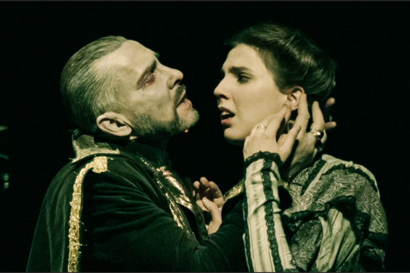 &Dcy;&rcy;&acy;&kcy;&ucy;&lcy;&acy;